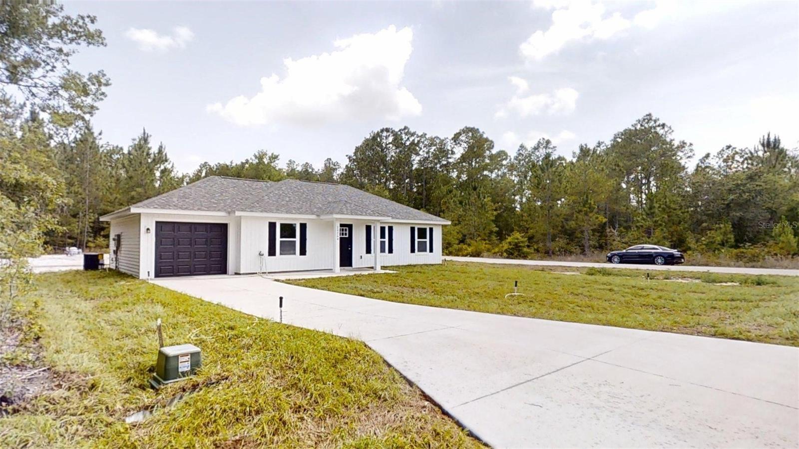 Image 3 of 70 For 23995 Falcon Avenue