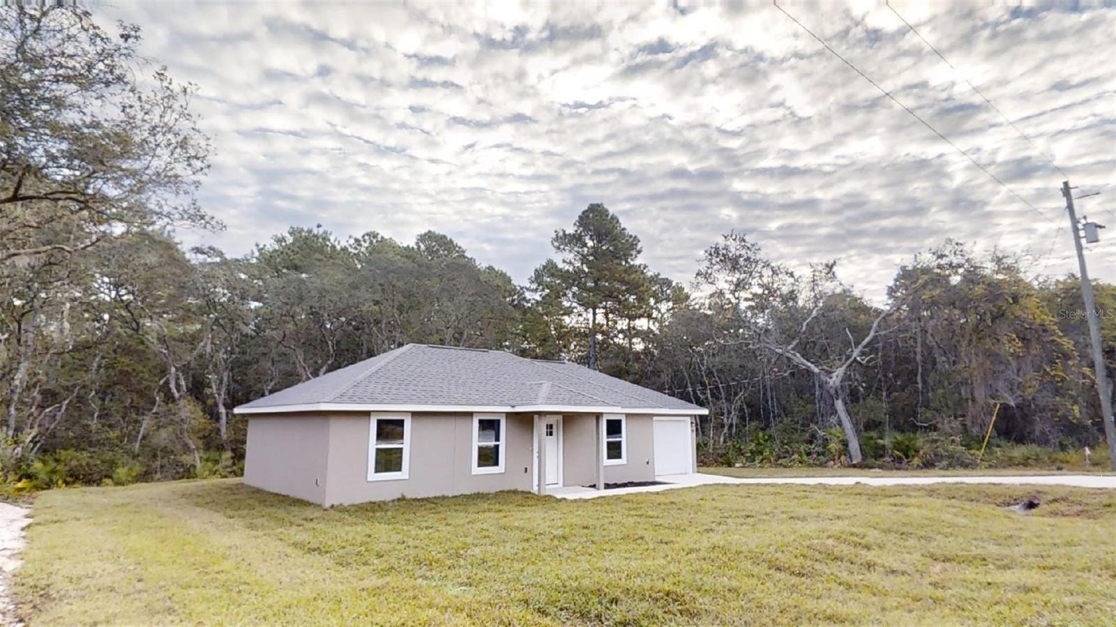 Image 33 of 70 For 23995 Falcon Avenue