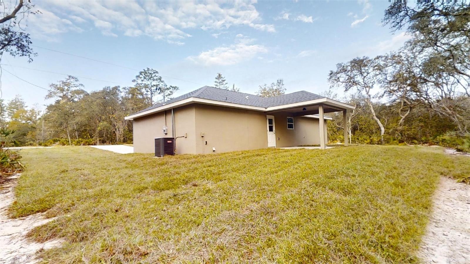 Image 35 of 70 For 23995 Falcon Avenue