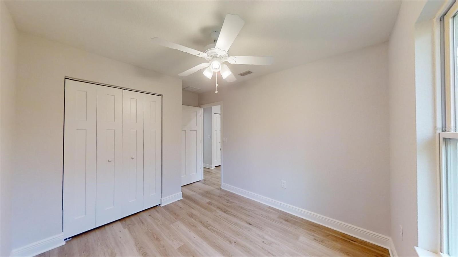 Image 47 of 70 For 23995 Falcon Avenue