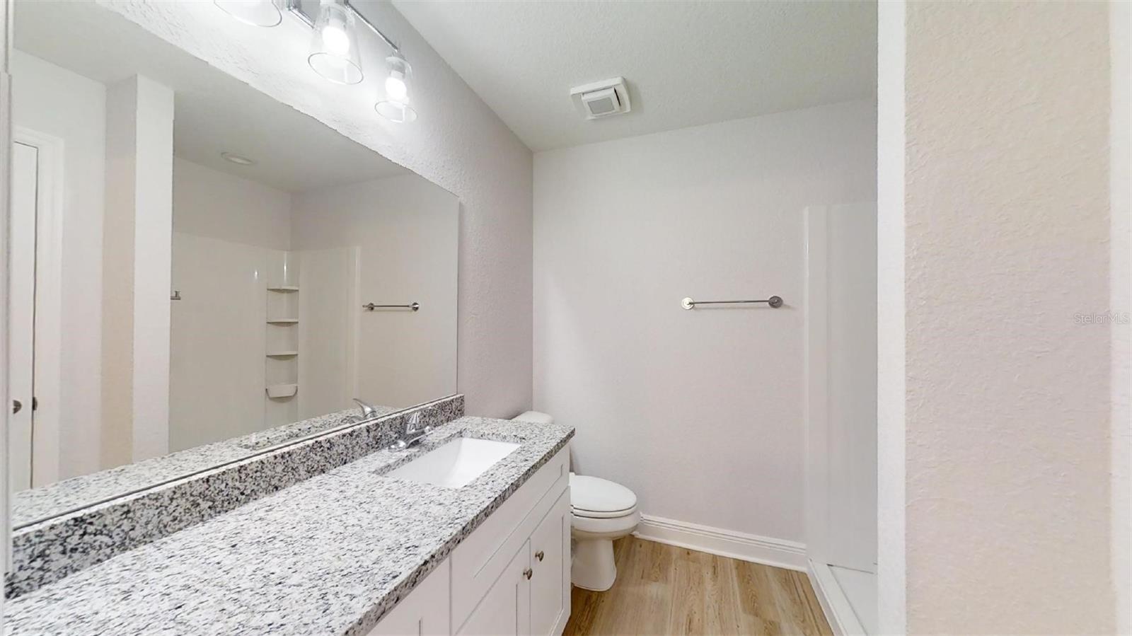 Image 57 of 70 For 23995 Falcon Avenue