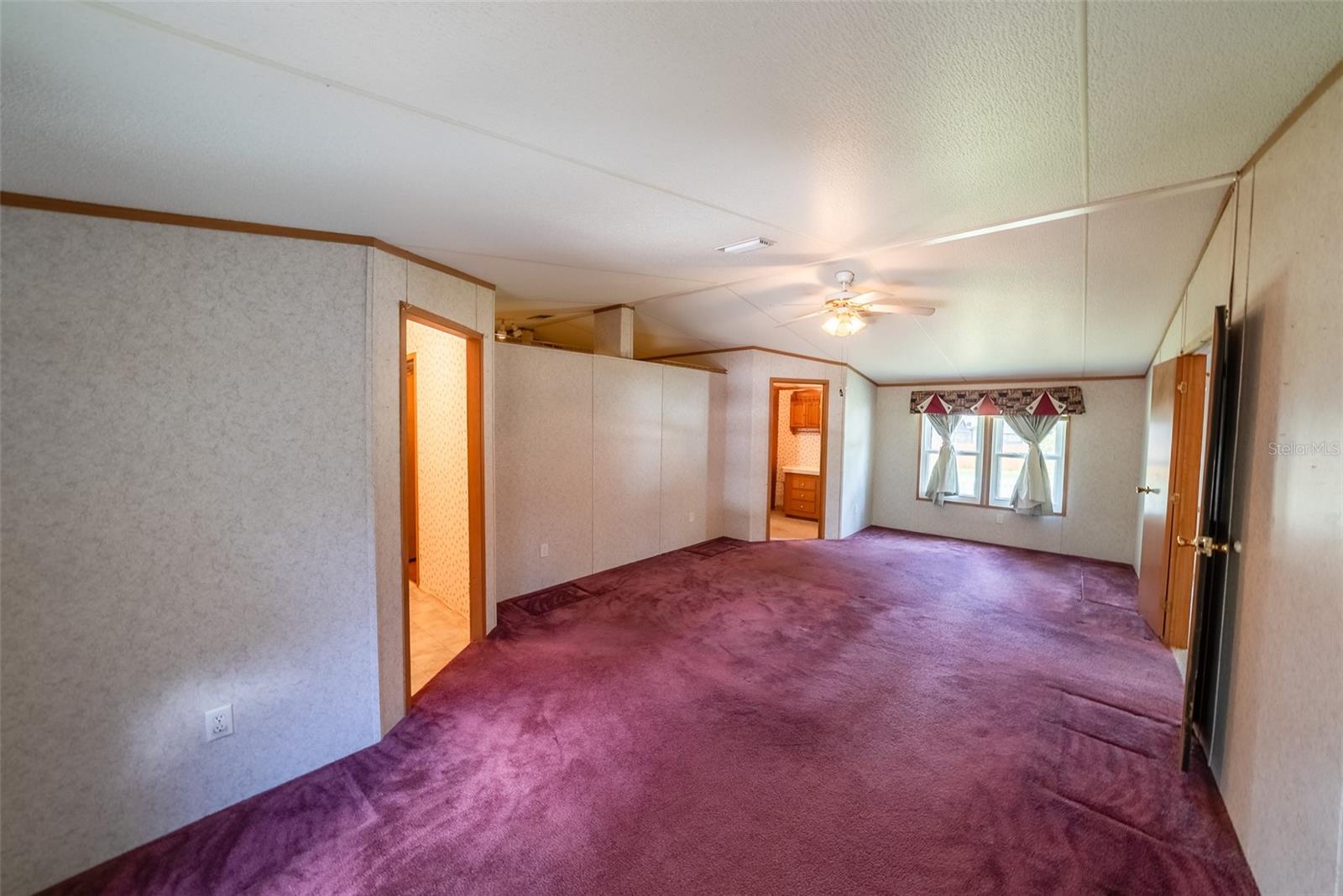 Image 10 of 24 For 5560 38th Street
