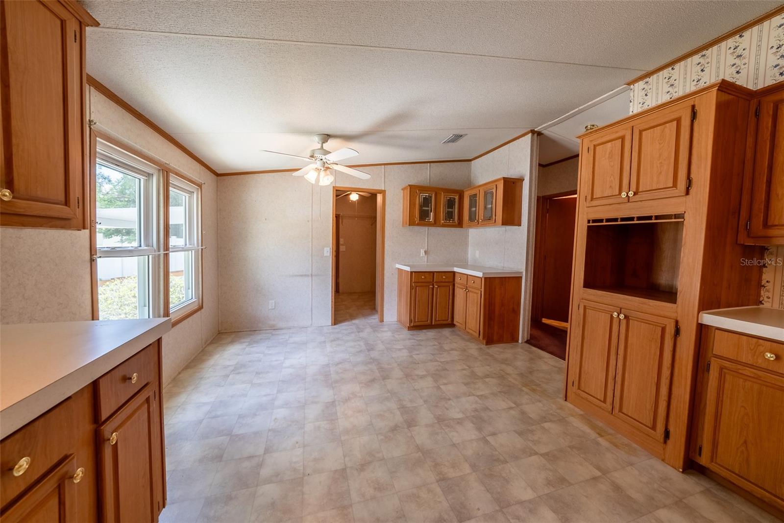 Image 15 of 24 For 5560 38th Street