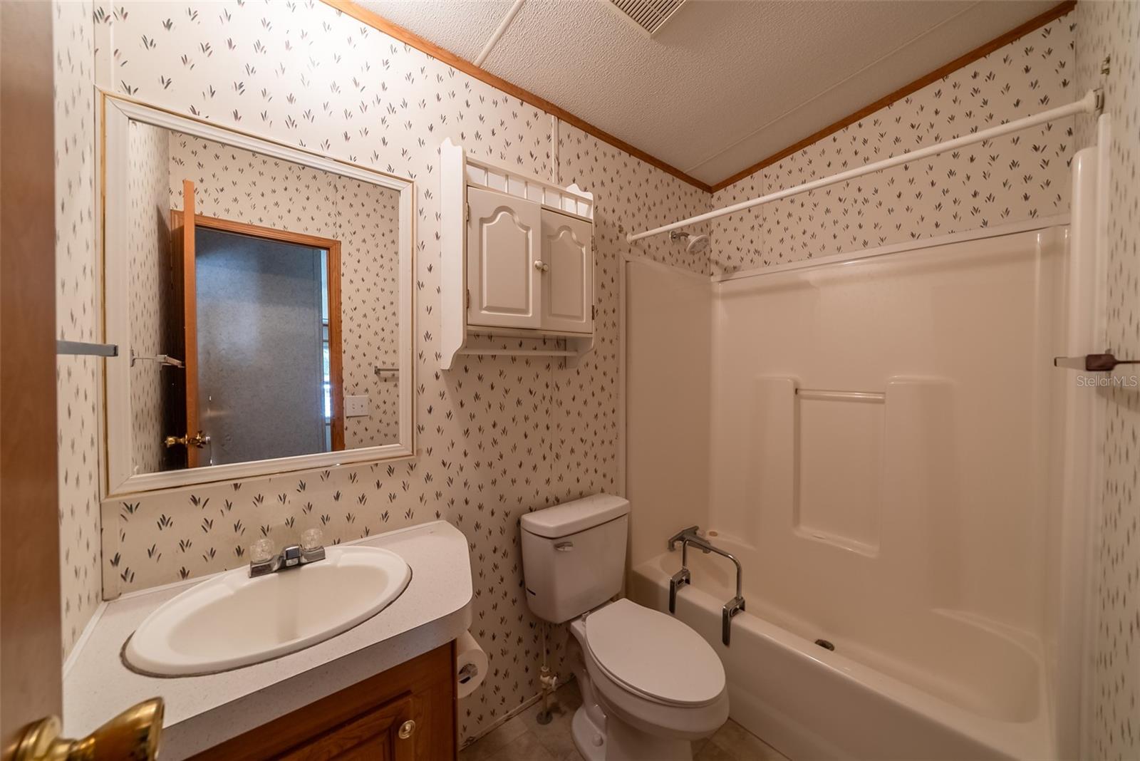Image 19 of 24 For 5560 38th Street