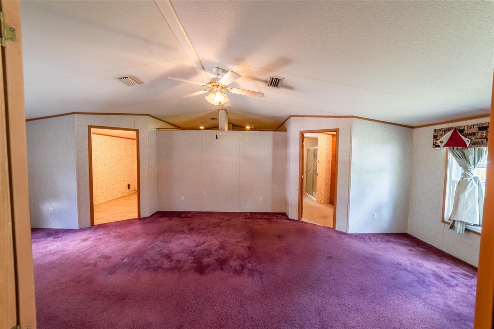Image 9 of 24 For 5560 38th Street