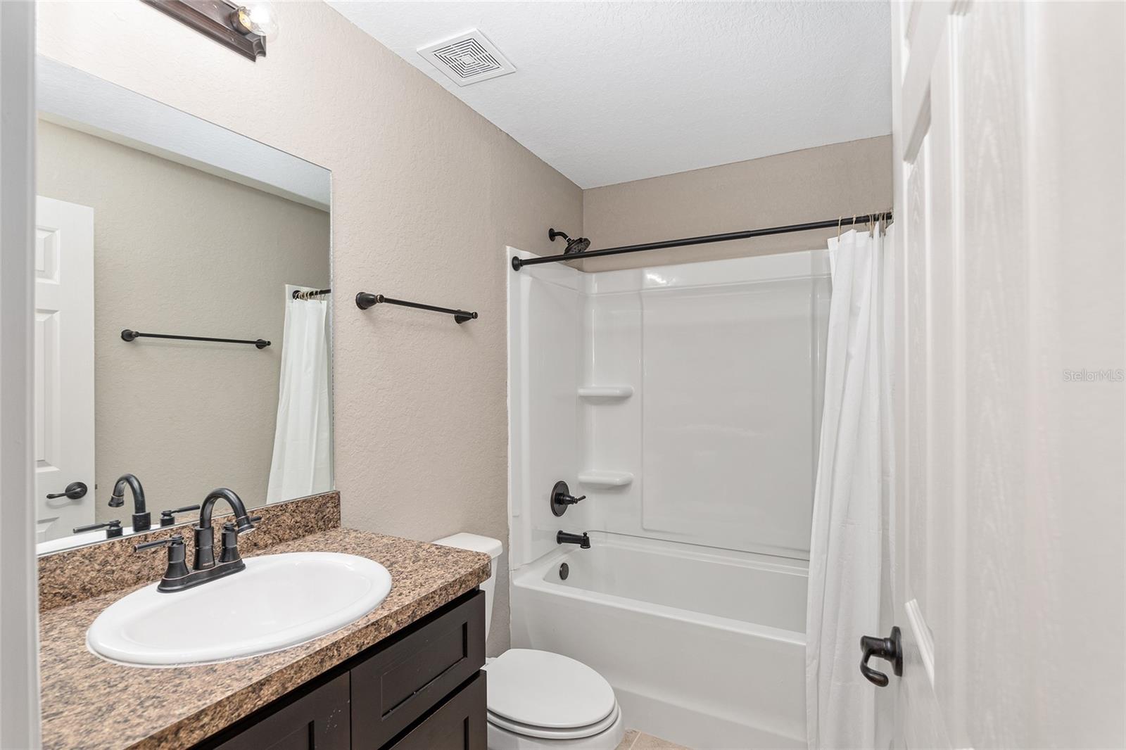 Image 18 of 25 For 5587 62nd Avenue