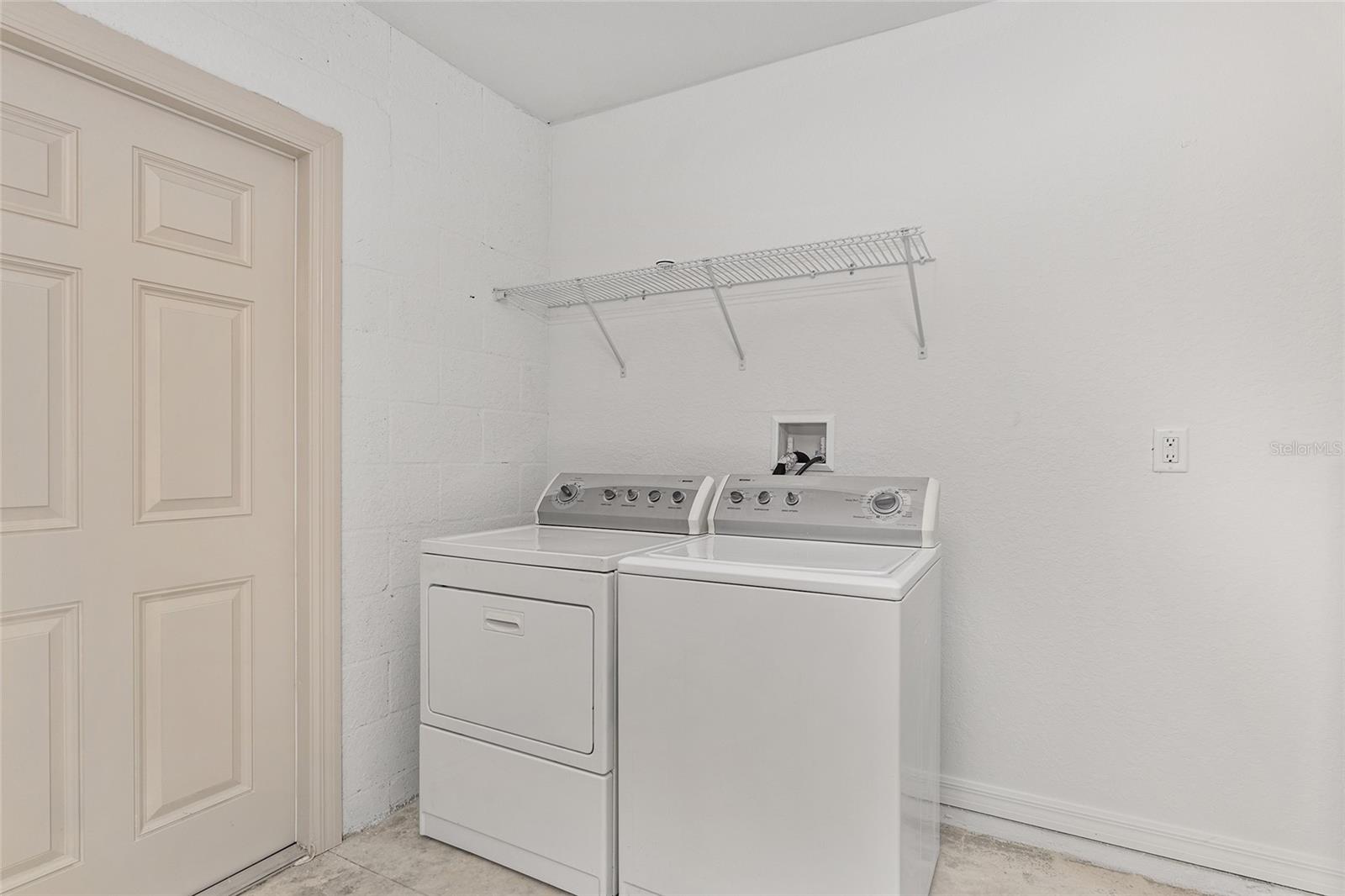 Image 21 of 25 For 5587 62nd Avenue