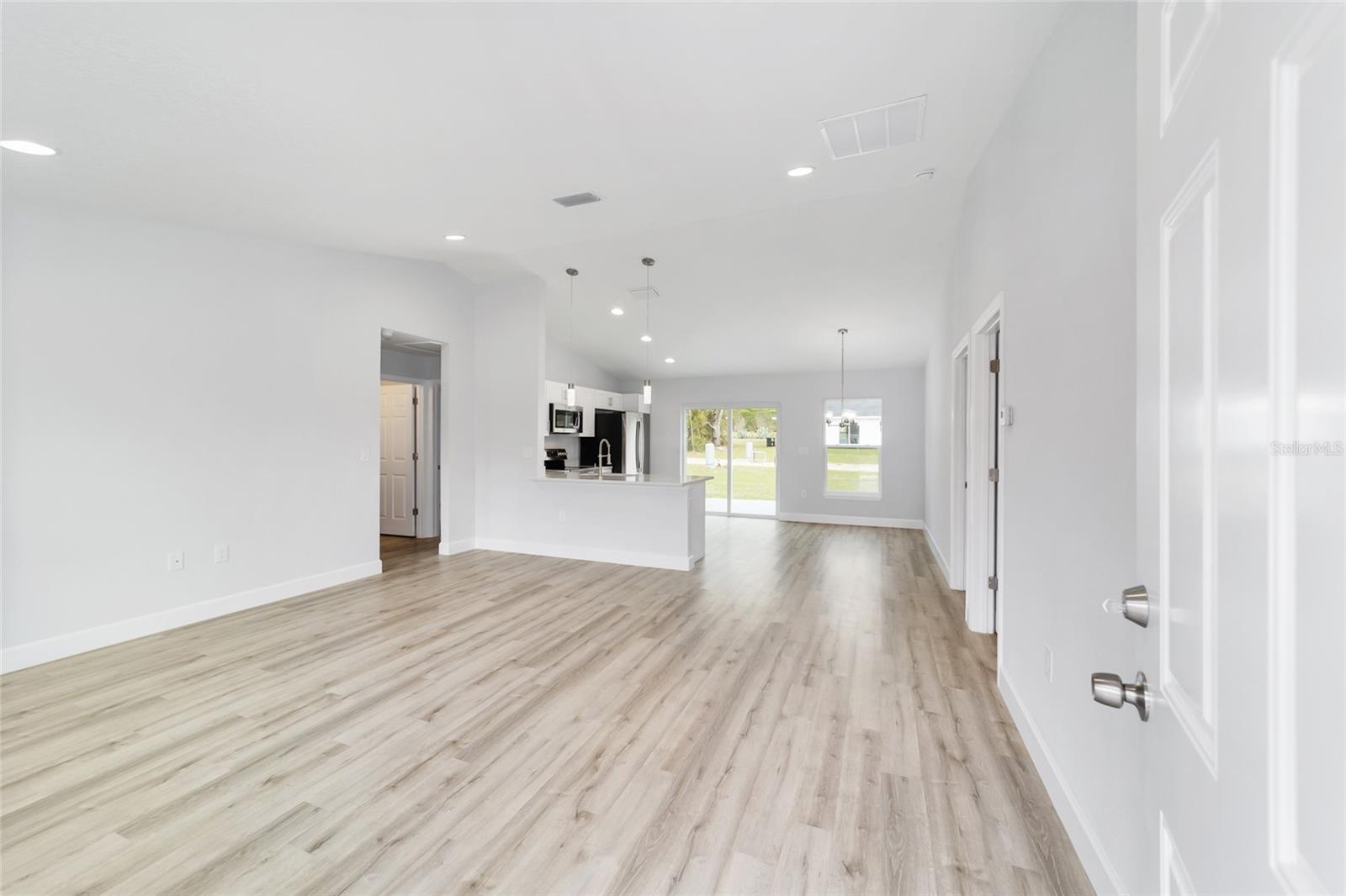 Image 6 of 38 For 1703 159 Court