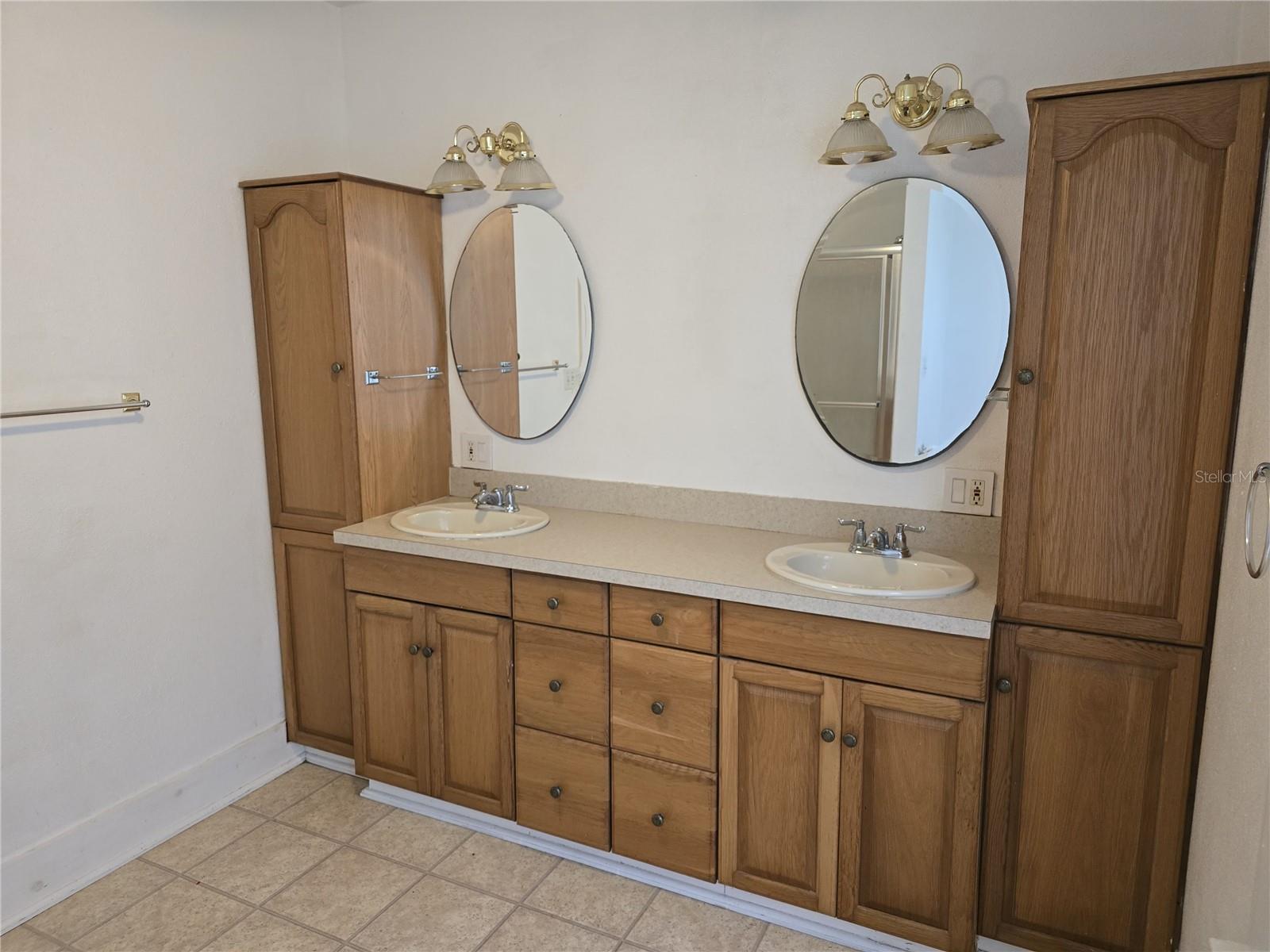 Image 12 of 28 For 41 5th Street
