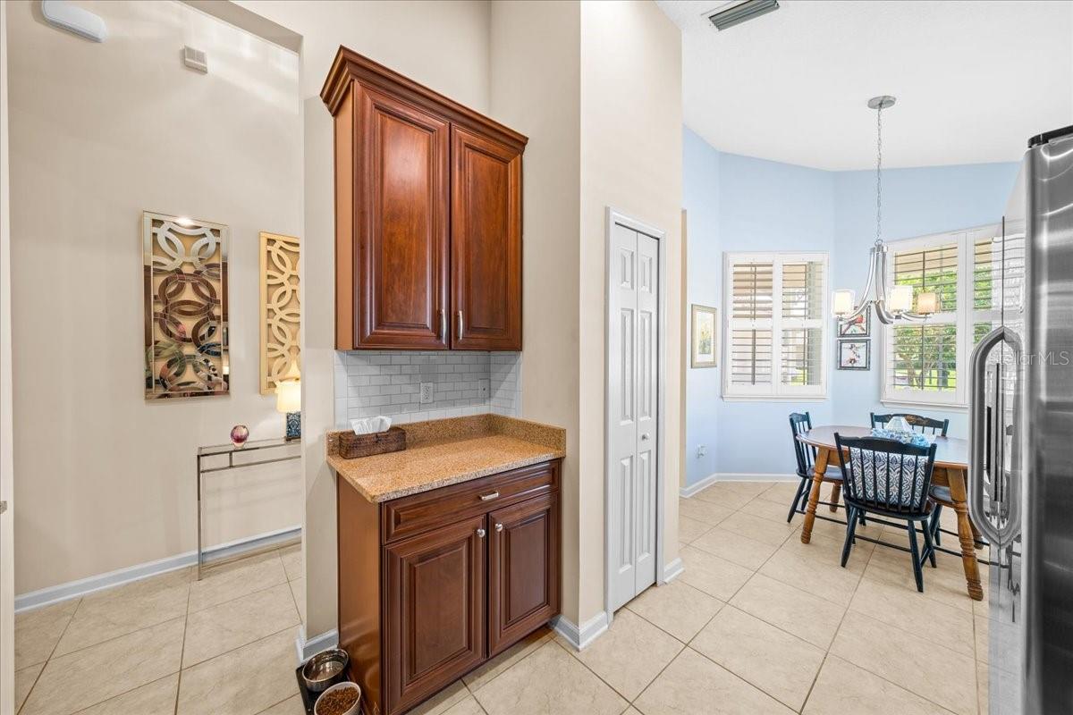 Image 10 of 32 For 814 Copperhead Circle