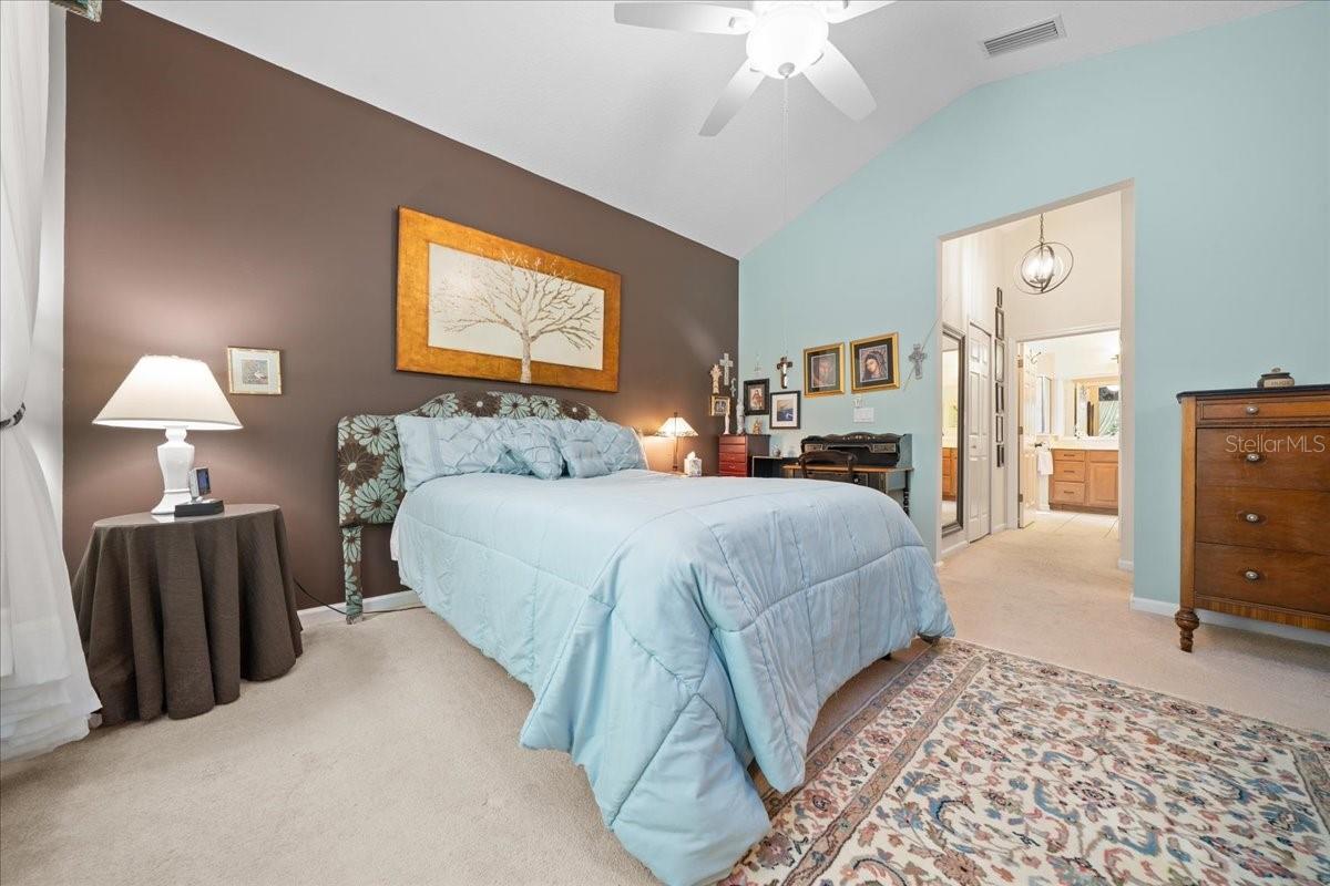 Image 13 of 32 For 814 Copperhead Circle