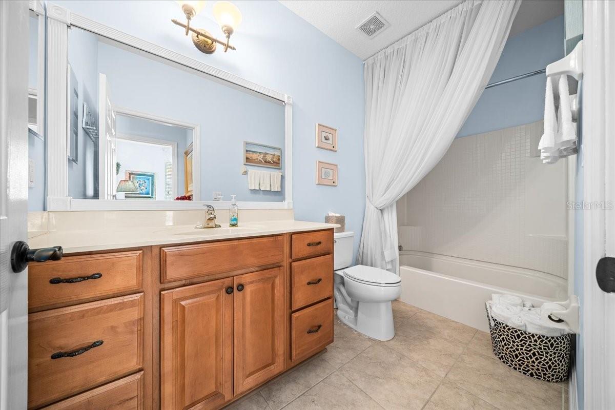 Image 19 of 32 For 814 Copperhead Circle