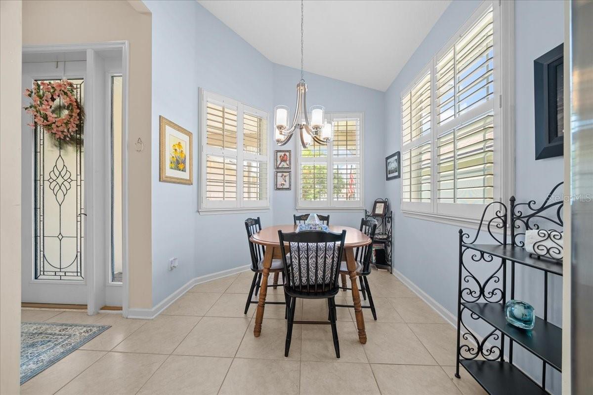 Image 9 of 32 For 814 Copperhead Circle