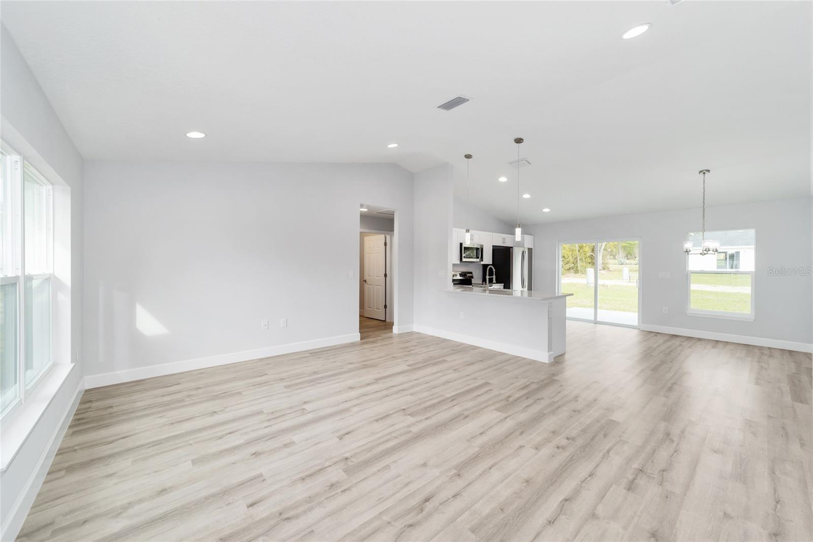 Image 4 of 39 For 2871 147th Terrace