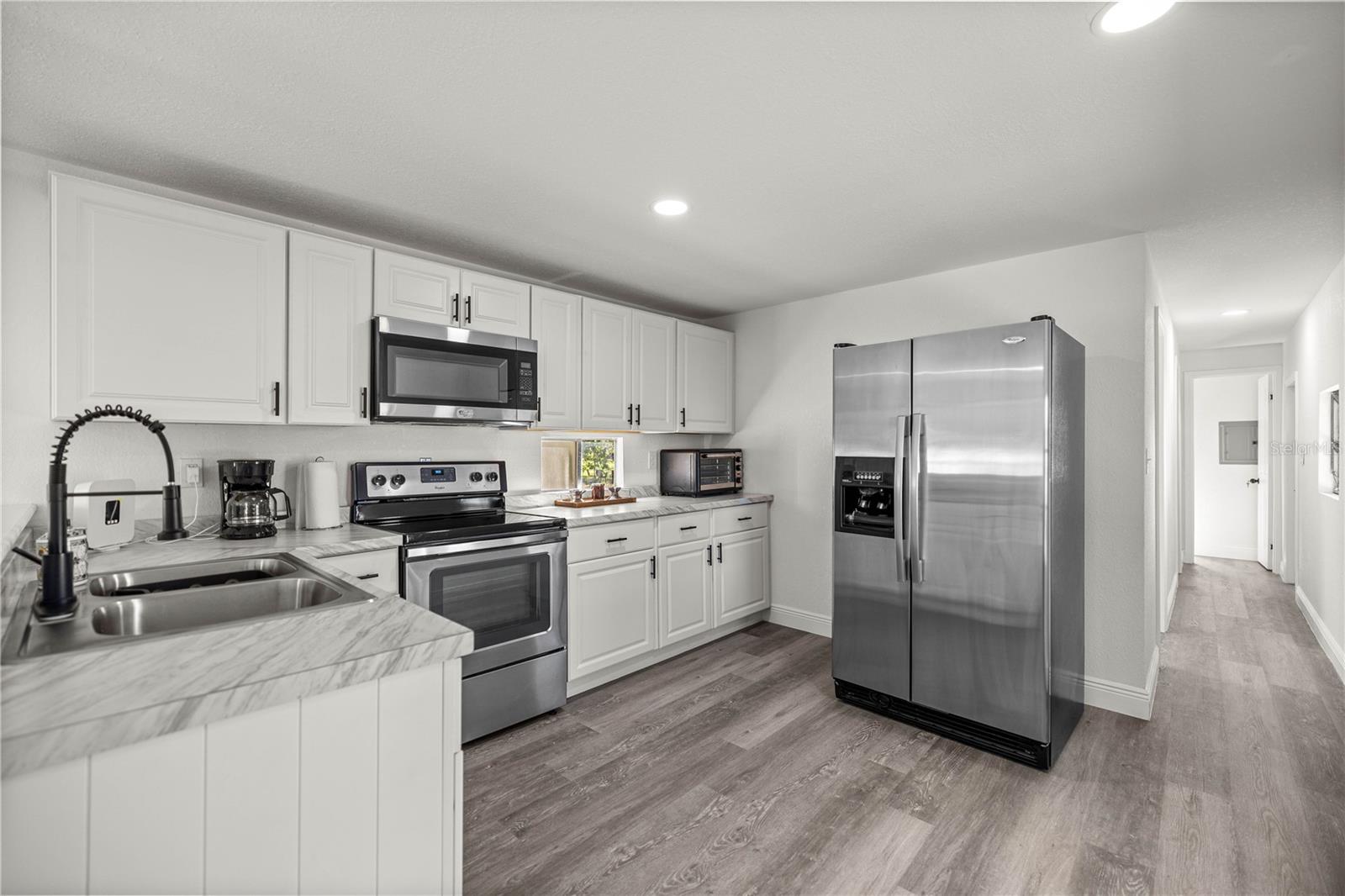 Image 14 of 20 For 15986 103rd Terrace