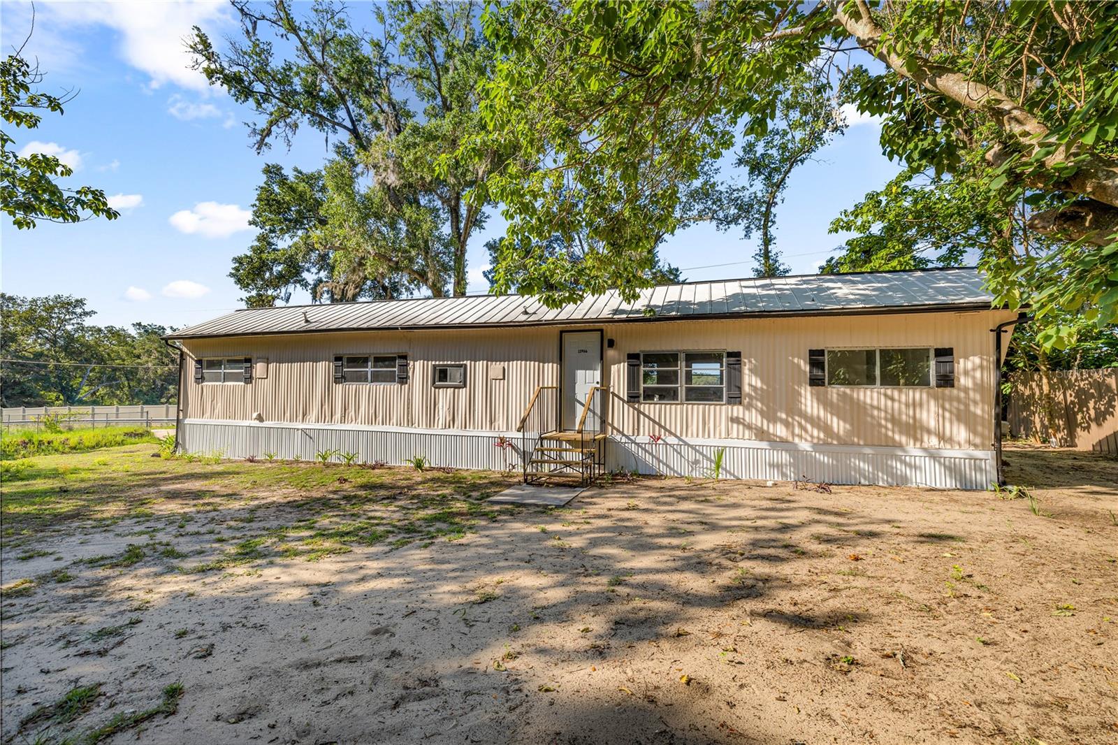 Image 2 of 20 For 15986 103rd Terrace