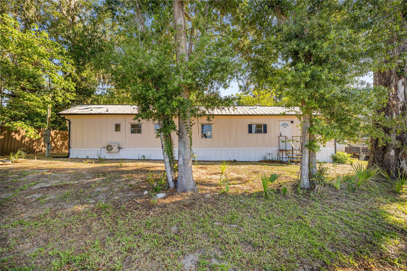 Image 5 of 20 For 15986 103rd Terrace