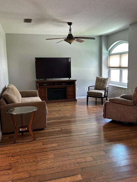 Image 4 of 48 For 8320 108th Place Road