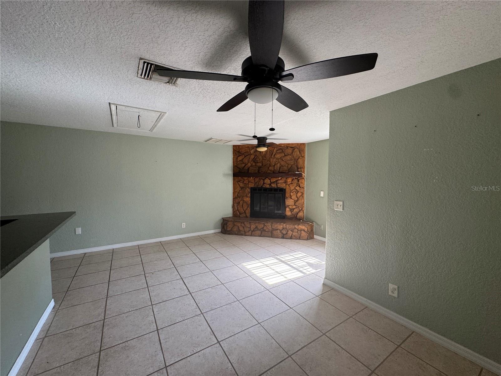 Image 10 of 11 For 6219 Holly Brook Lane