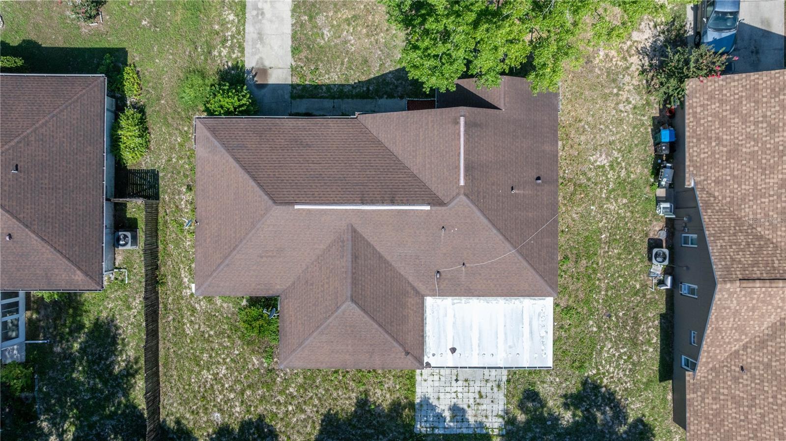 Image 9 of 28 For 15121 35th Avenue Road