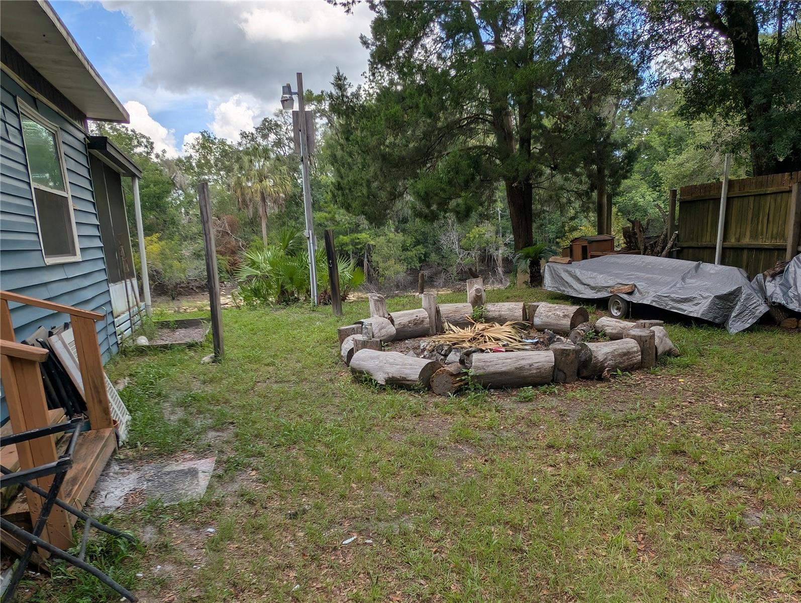Listing photo id 19 for 3609 Westcove Court