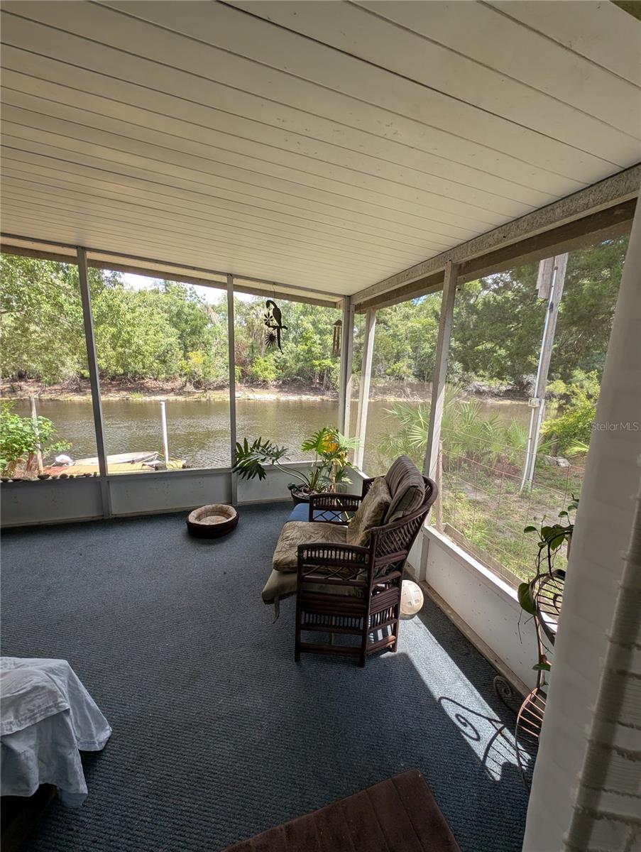 Listing photo id 29 for 3609 Westcove Court