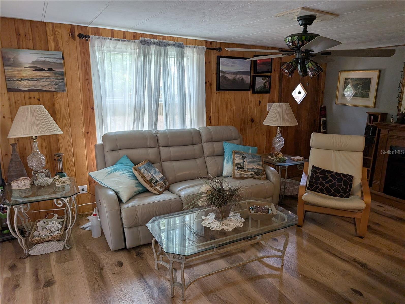 Listing photo id 40 for 3609 Westcove Court