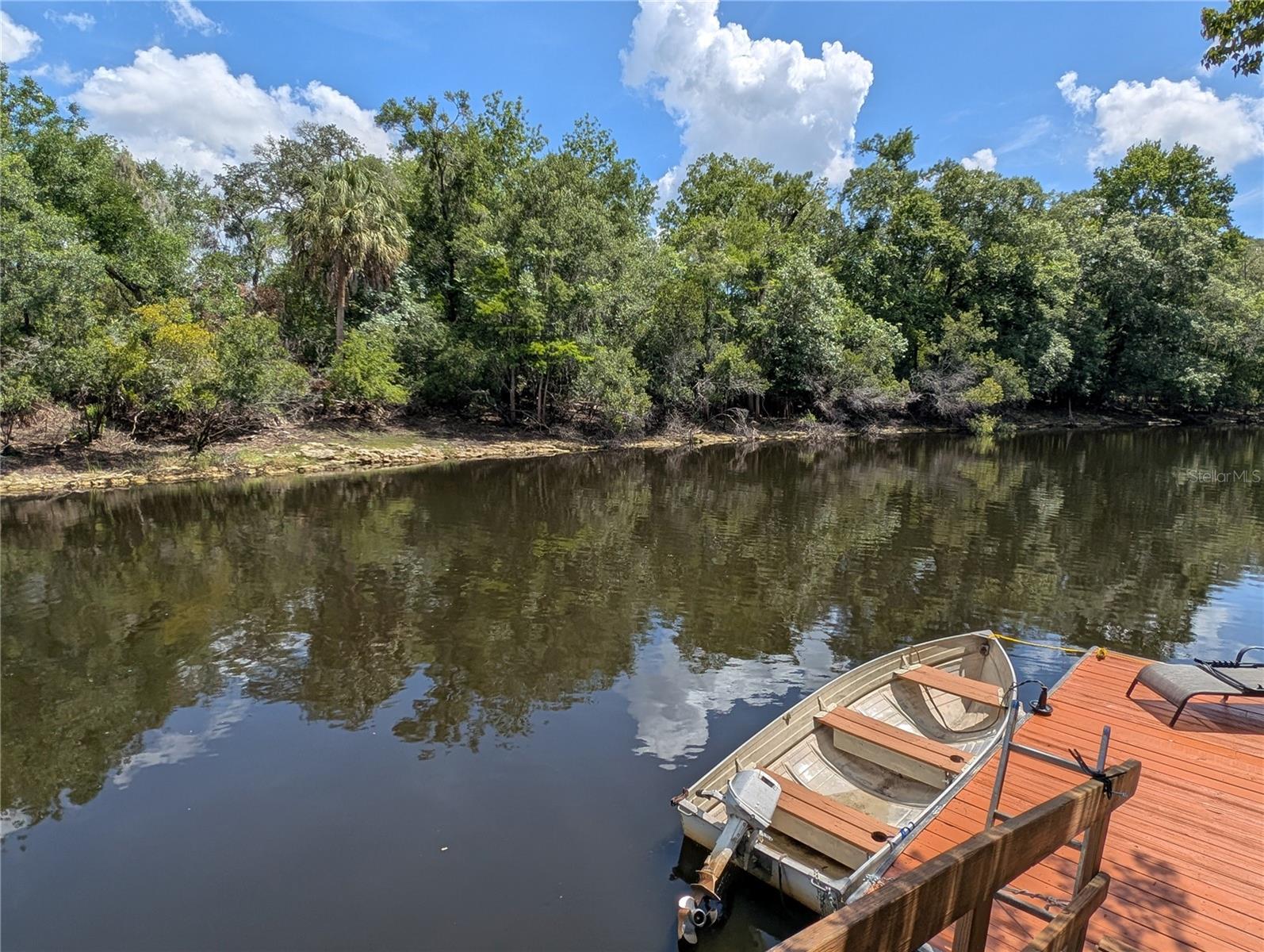 Listing photo id 5 for 3609 Westcove Court
