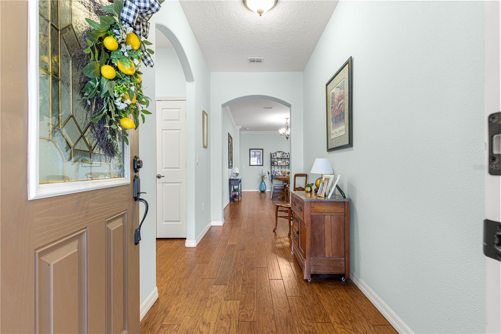 Image 8 of 50 For 8566 83rd Loop