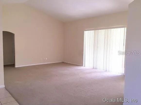 Listing photo id 3 for 4420 100th Street