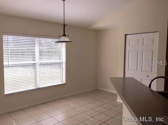 Listing photo id 4 for 4420 100th Street