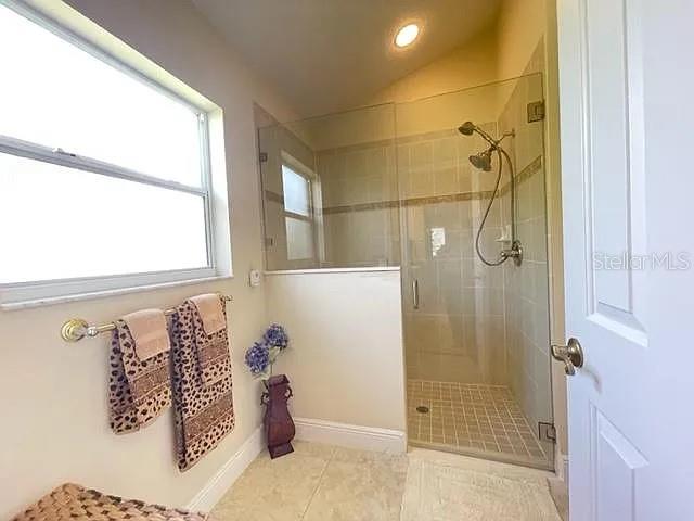 Image 5 of 19 For 1513 Straton Way