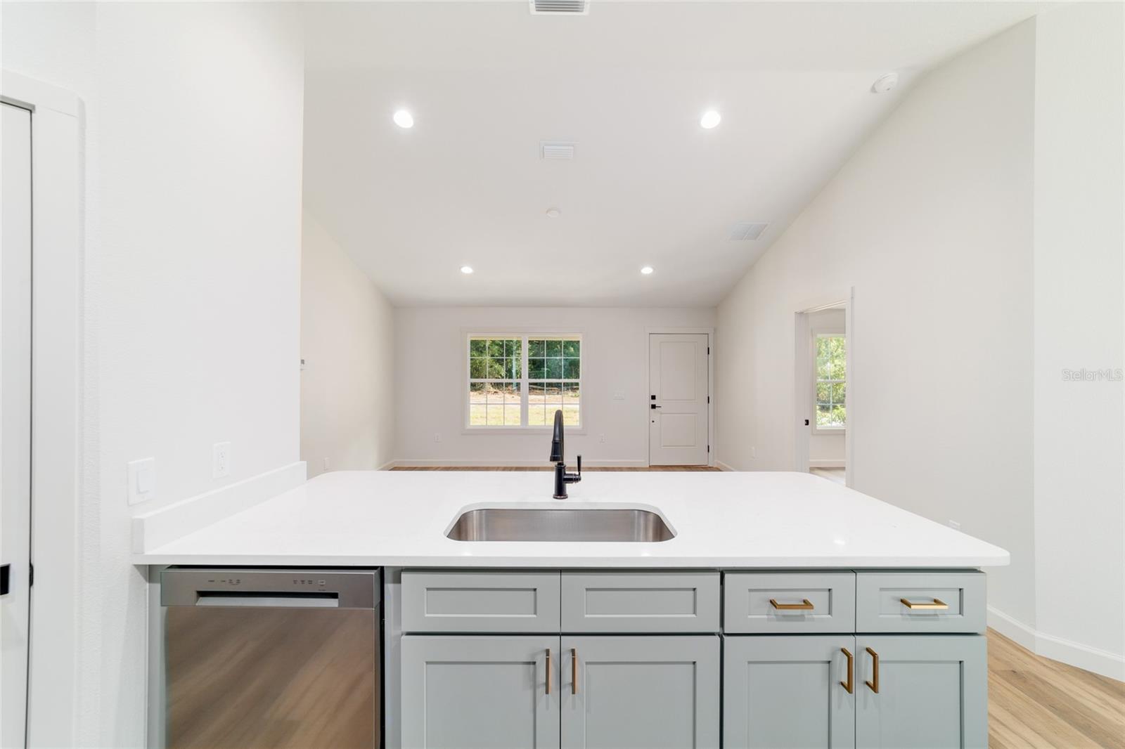 Image 12 of 31 For 5388 9th Street