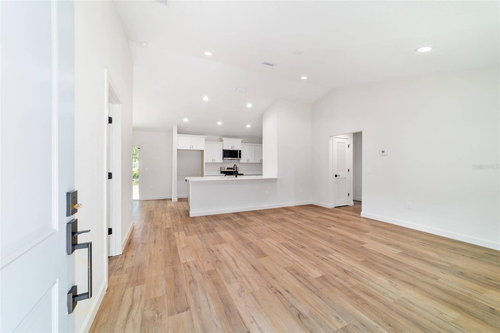 Image 5 of 31 For 5388 9th Street