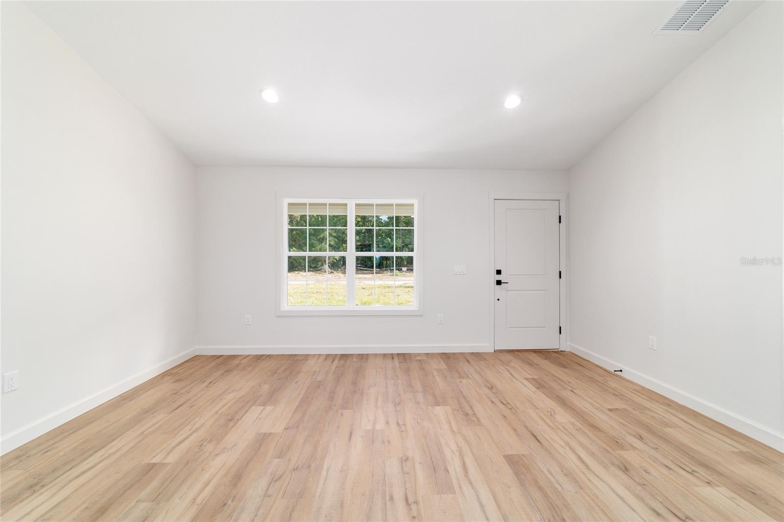 Image 9 of 31 For 5388 9th Street