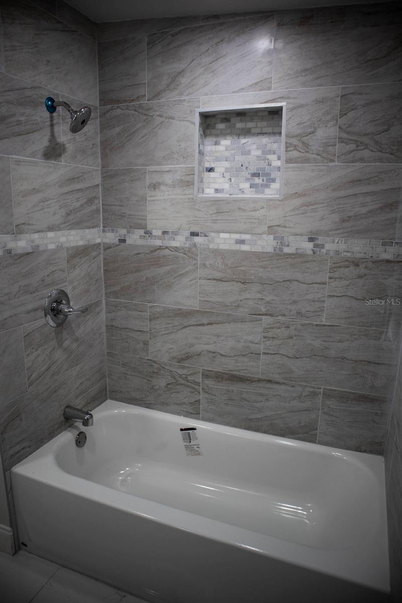 Image 10 of 23 For 3015 13th Drive