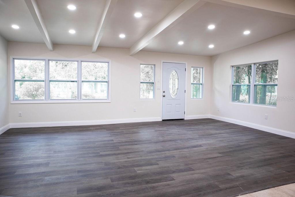 Image 2 of 23 For 3015 13th Drive