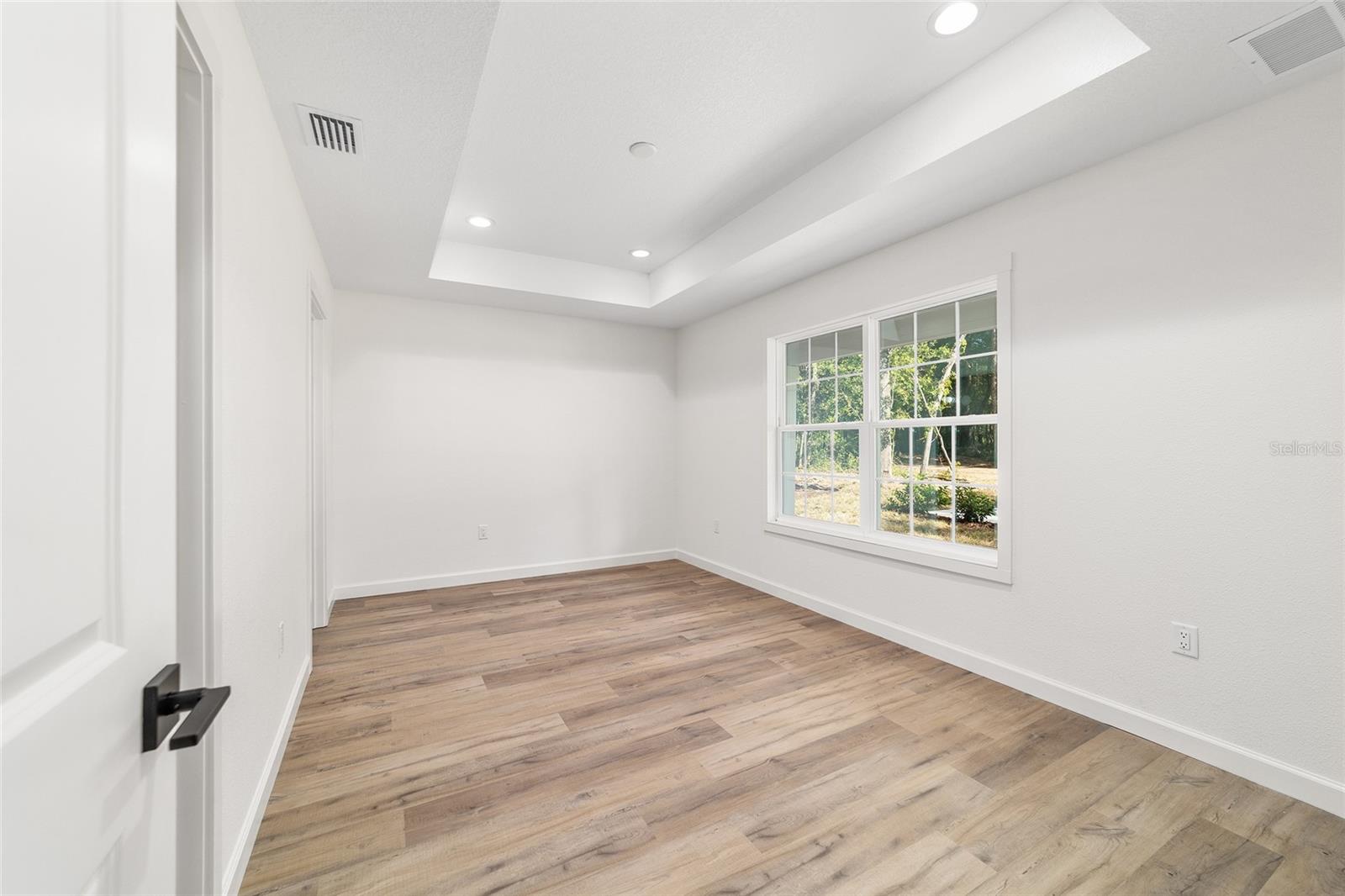 Image 16 of 32 For 5400 9th Street