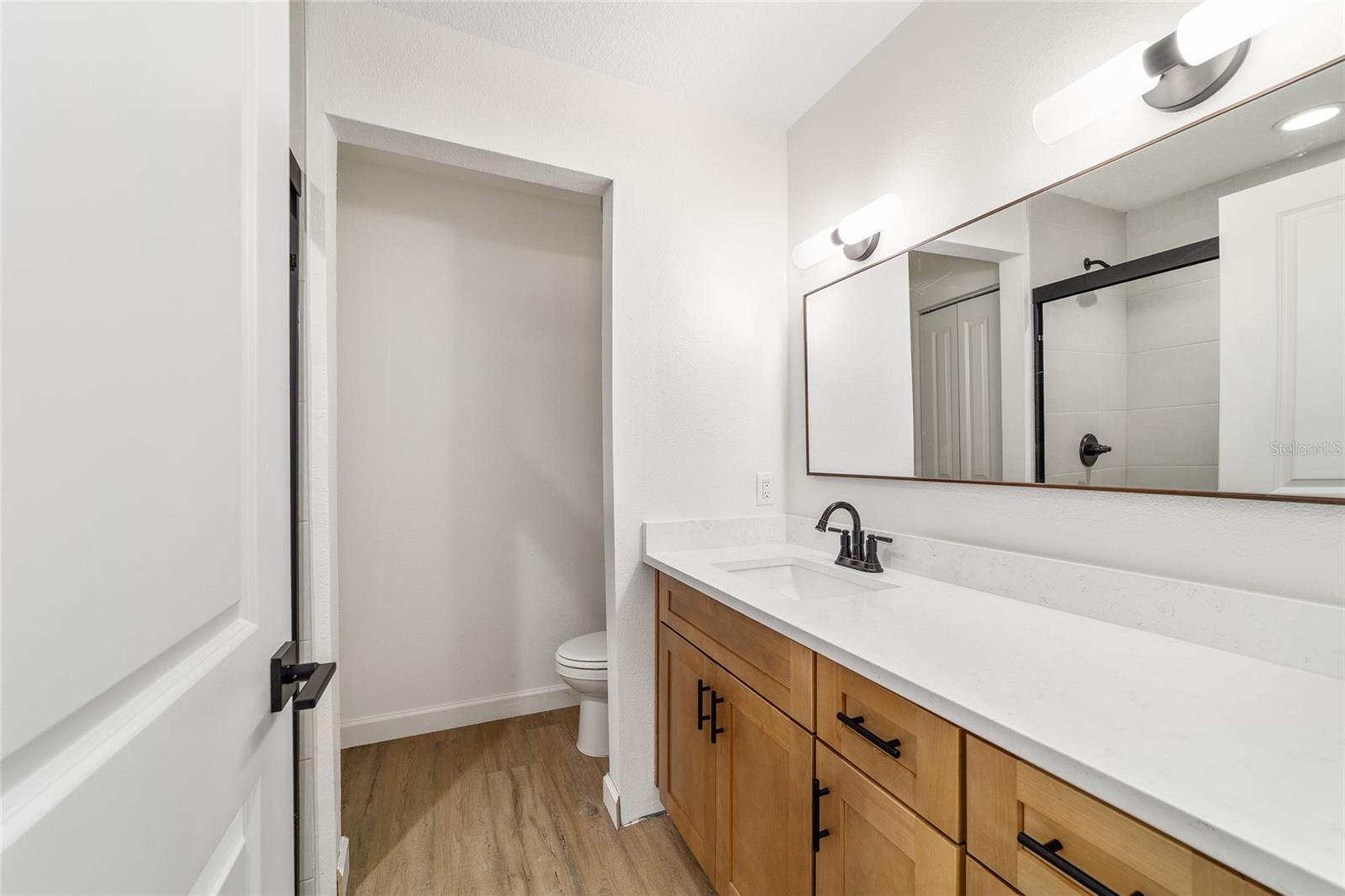 Image 21 of 32 For 5400 9th Street