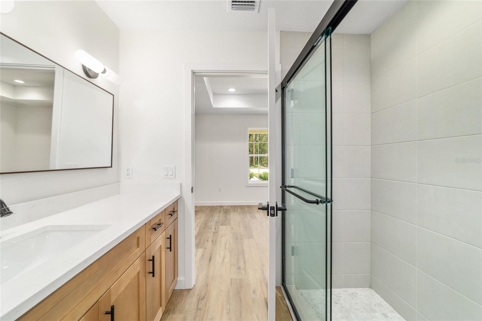 Image 22 of 32 For 5400 9th Street
