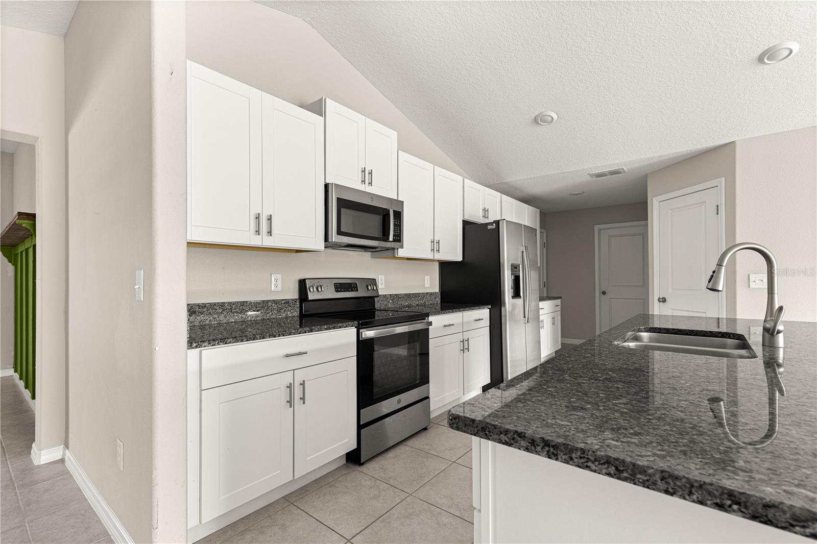 Image 11 of 47 For 9209 58th Circle