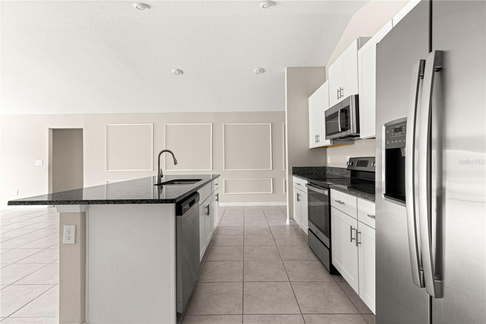 Image 12 of 47 For 9209 58th Circle