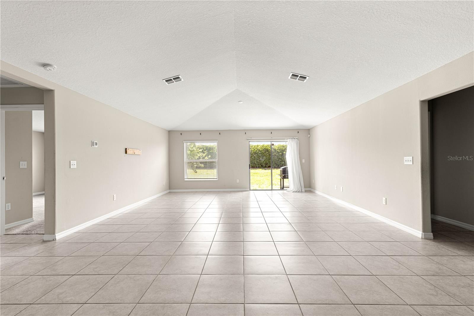 Image 17 of 47 For 9209 58th Circle