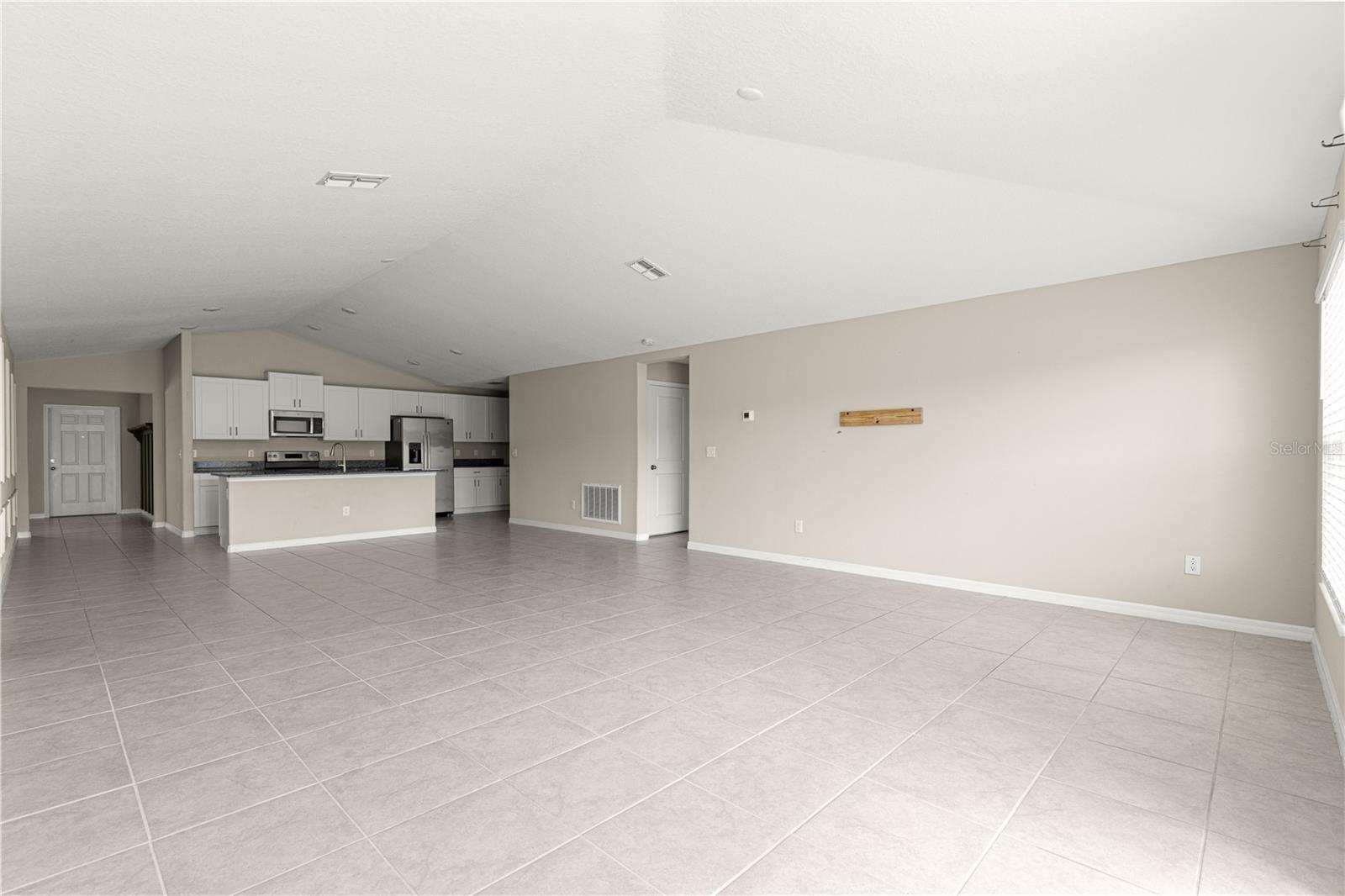 Image 18 of 47 For 9209 58th Circle