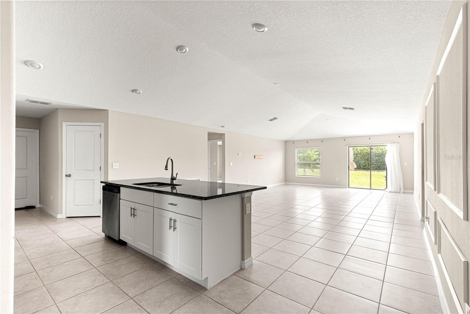 Image 9 of 47 For 9209 58th Circle
