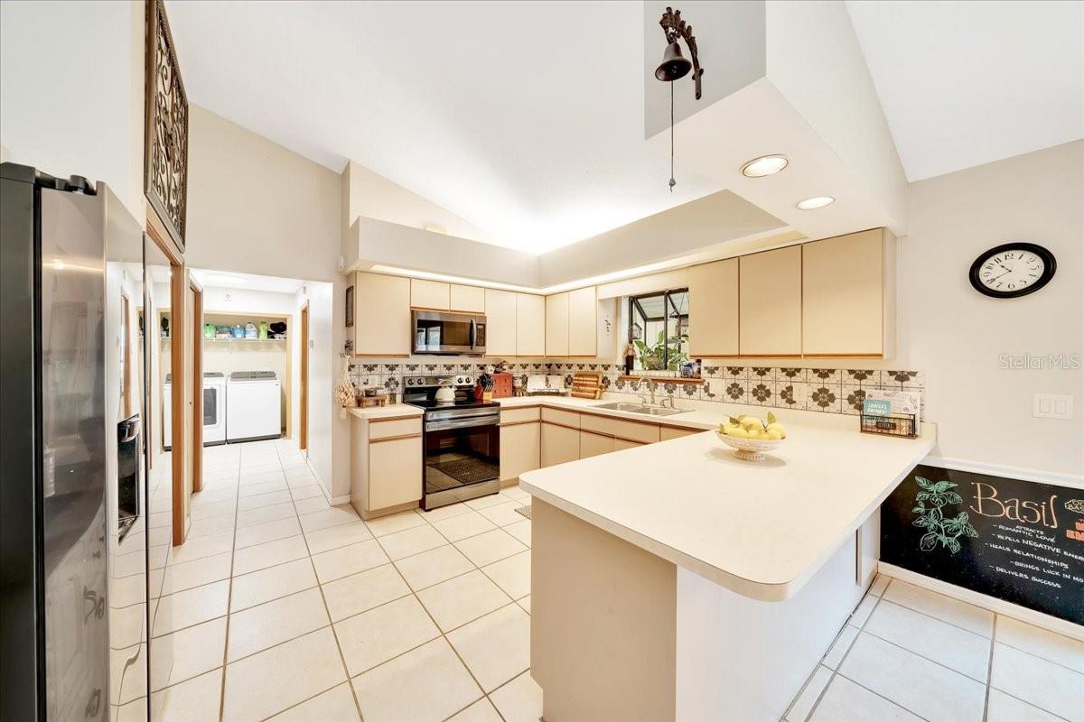 Image 12 of 59 For 3831 48th Street