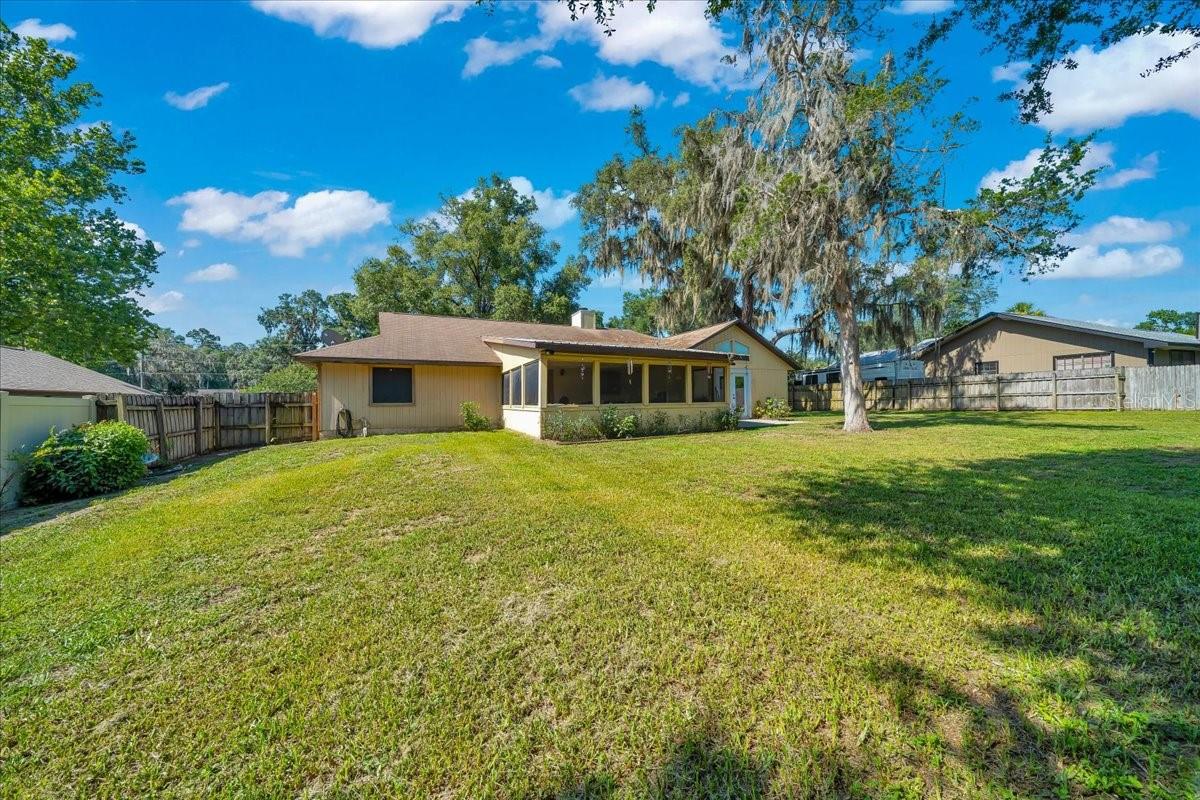 Image 36 of 59 For 3831 48th Street