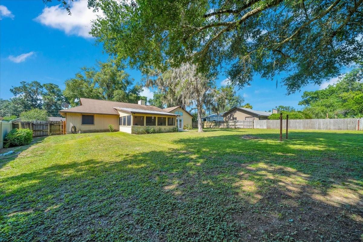 Image 37 of 59 For 3831 48th Street
