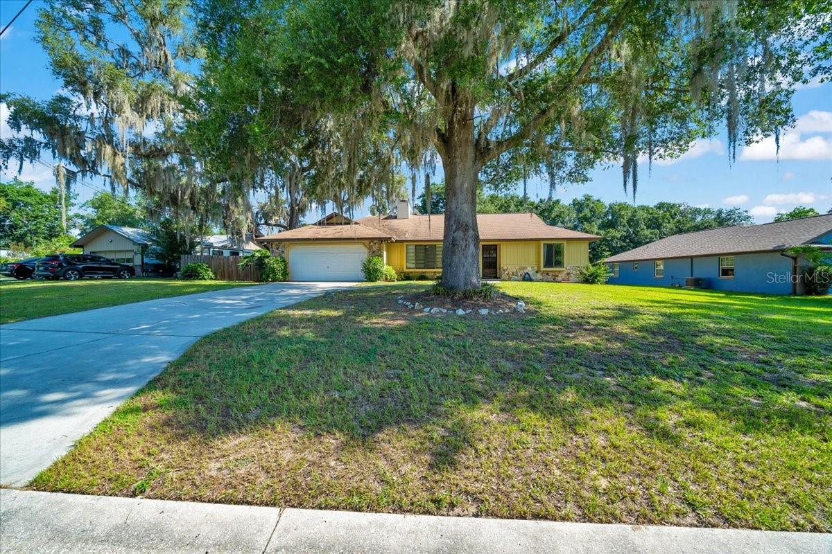 Image 51 of 59 For 3831 48th Street