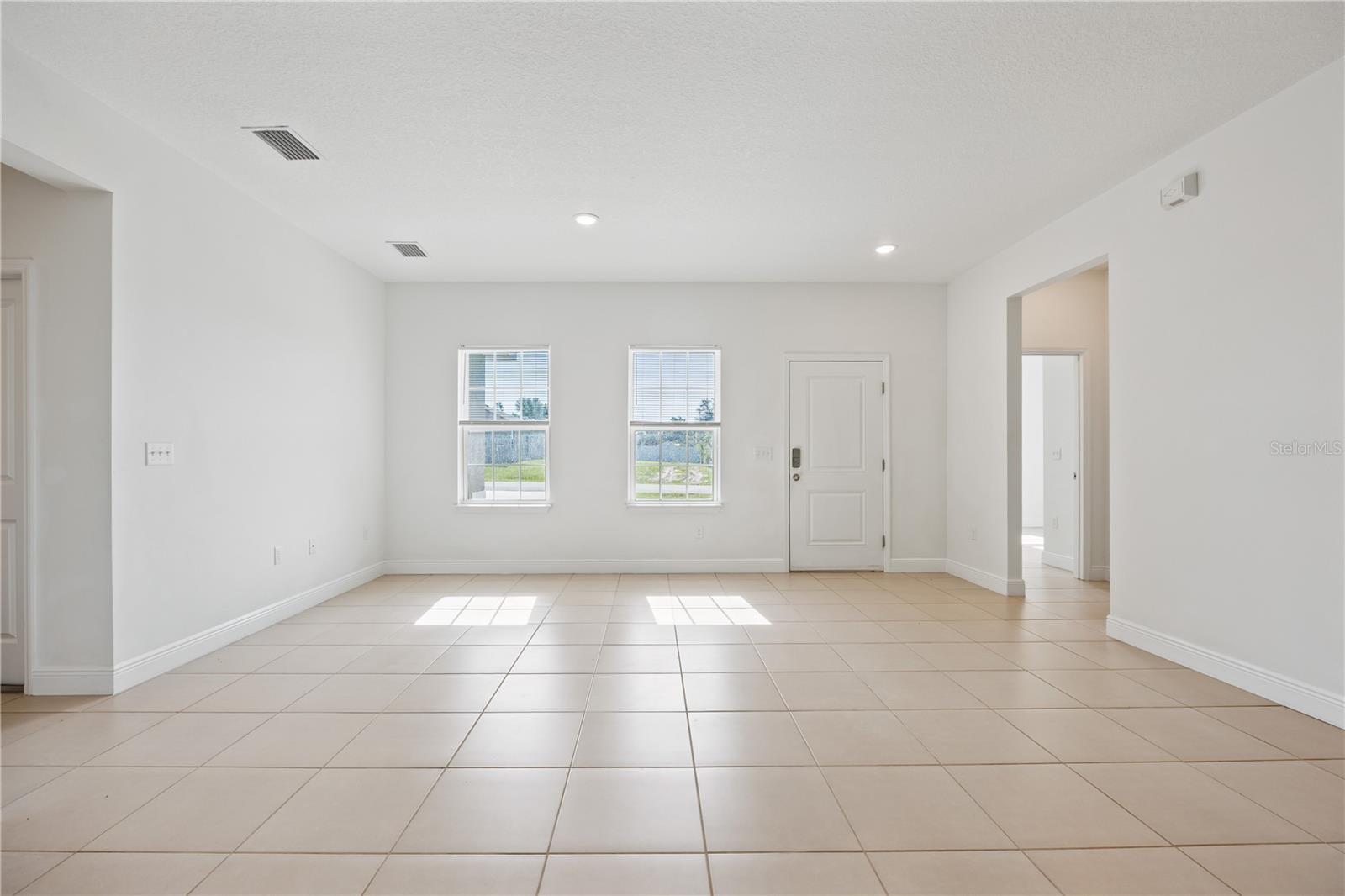 Image 4 of 29 For 15212 27th Court